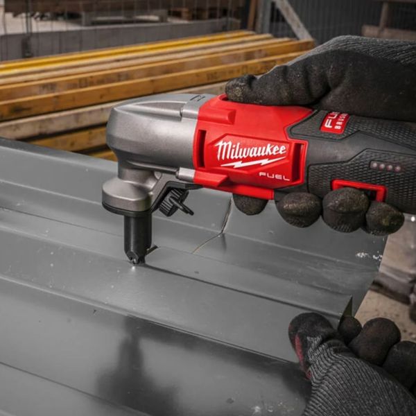Акумулаторен нагер MILWAUKEE M12FNB16-0X, SOLO, 12 V, 5мм, с куфар / 4933479618 Акумулаторен нагер MILWAUKEE M12FNB16-0X, SOLO, 12 V, 5мм, с куфар / 4933479618